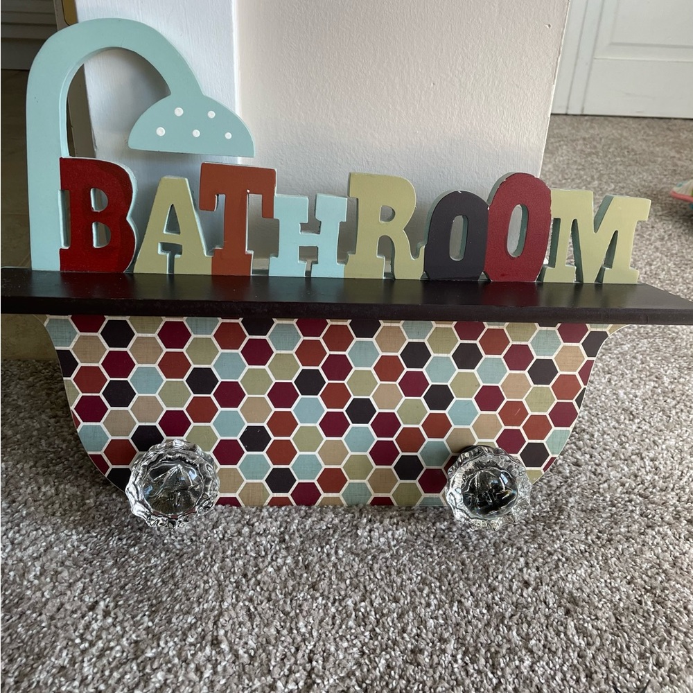 Bathroom decor- 3 items